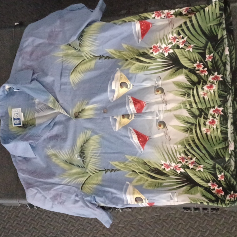 RJC Authentic Hawaiian Aloha Shirt XL